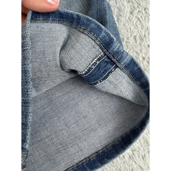 True Religion Womens Lauren Denim Shorts Size 28 Distressed Look Made In Italy N - Picture 12 of 16